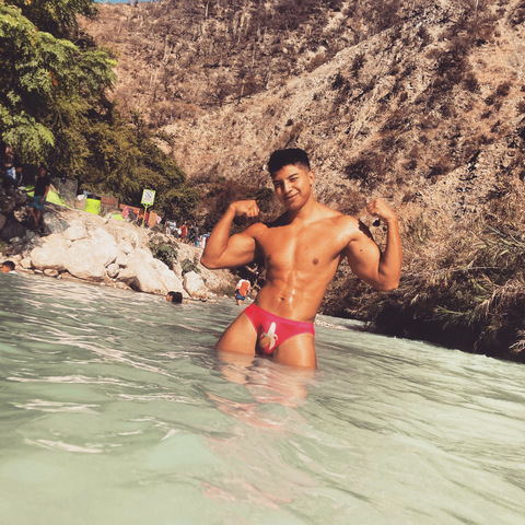 alexisuriel onlyfans leaked picture 2