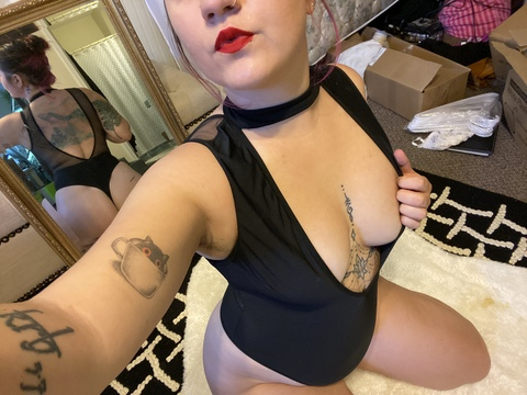 alexivalentine onlyfans leaked picture 2