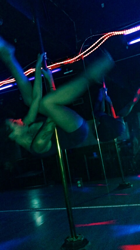 amaxonaxo onlyfans leaked picture 2