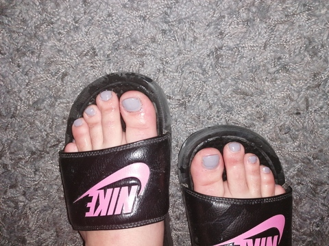 atina onlyfans leaked picture 2