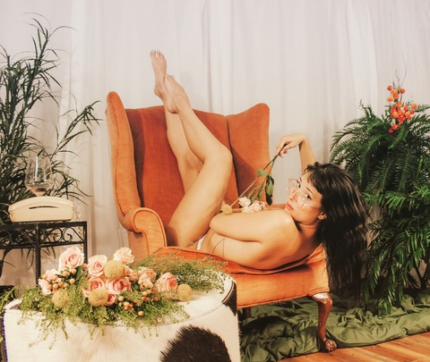 bifocalbunnies onlyfans leaked picture 2