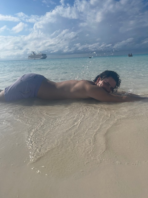 brianbatesy onlyfans leaked picture 2