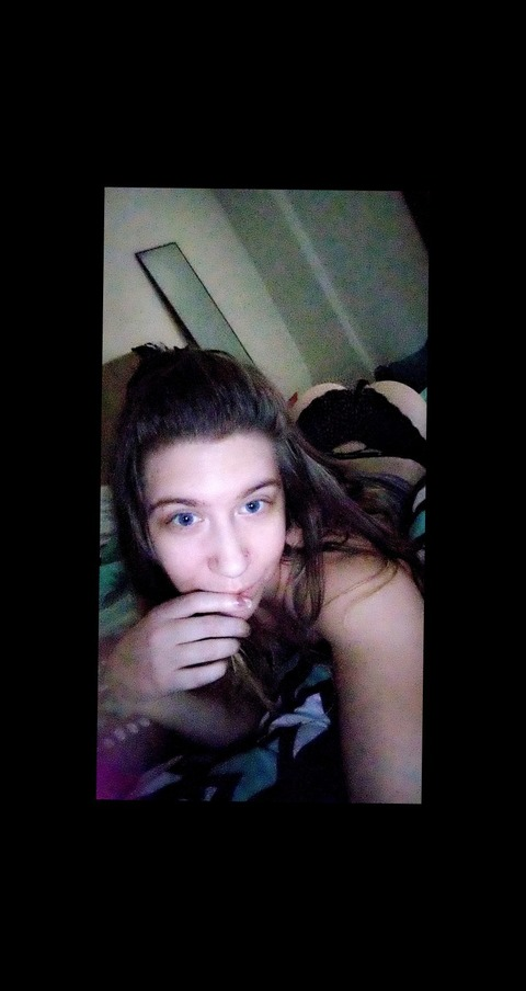 brittneybaby31 onlyfans leaked picture 2