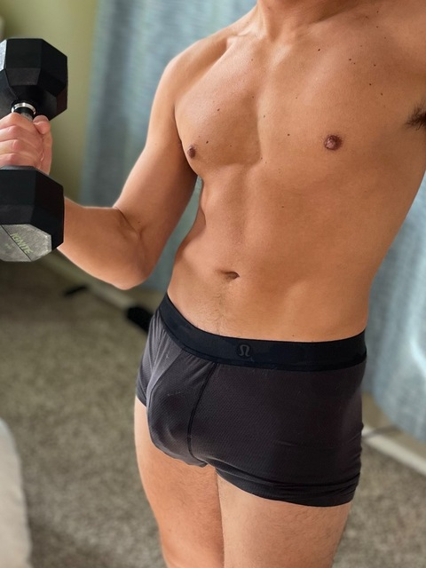 brodybrooks onlyfans leaked picture 2