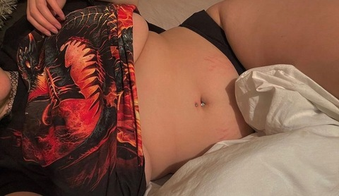 bunni-xxx onlyfans leaked picture 2