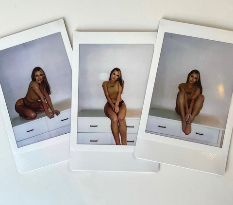 cassie.aiko onlyfans leaked picture 2