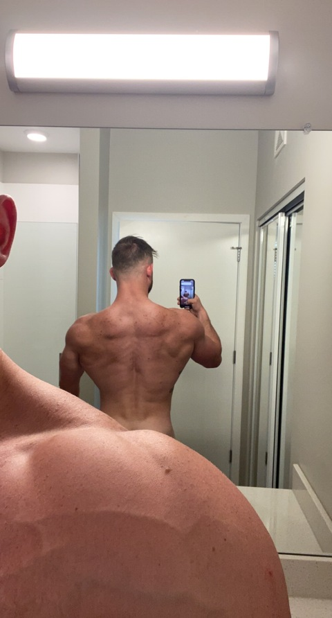 connor-shellabarger onlyfans leaked picture 2