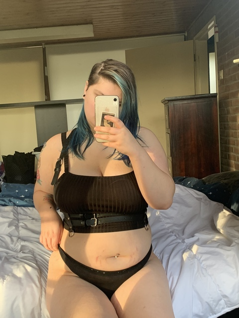 devonyfree onlyfans leaked picture 2