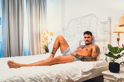 emanuel.neagu onlyfans leaked picture 2