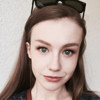 emilybloom OnlyFans Leaked (49 Photos and 32 Videos) 

 profile picture