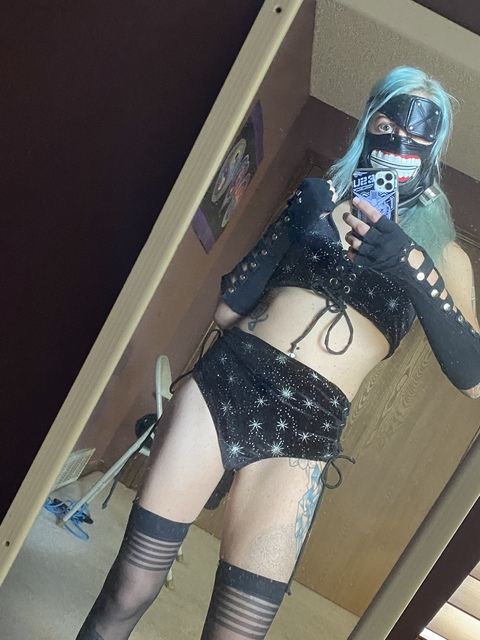 gangstabitch666 onlyfans leaked picture 2