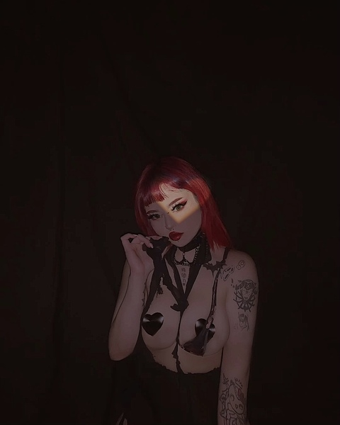 gothbunniie onlyfans leaked picture 2