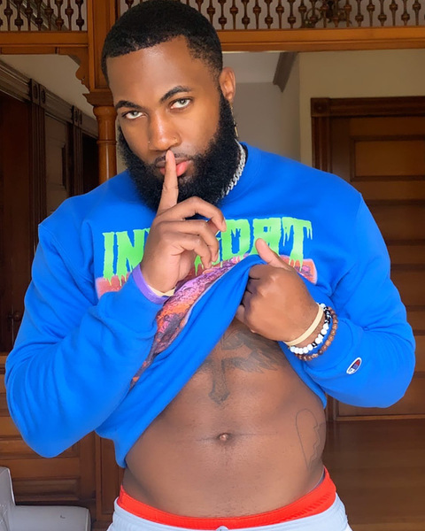 gregm911 onlyfans leaked picture 2