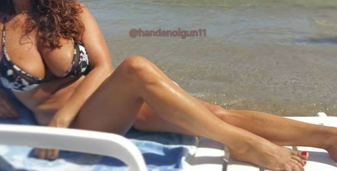 handanolgun11 onlyfans leaked picture 2