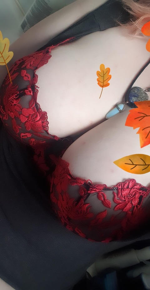 hazelandersonxxx onlyfans leaked picture 2