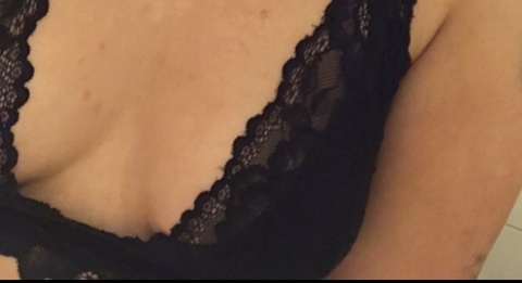 heyelise onlyfans leaked picture 2