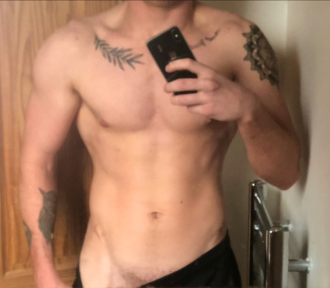 hfalfie onlyfans leaked picture 2