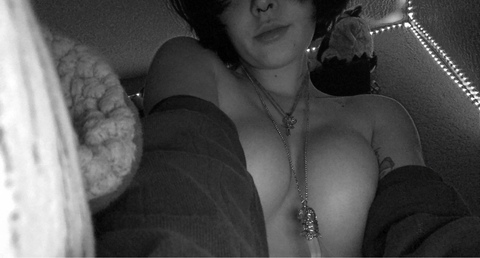 jadeleine_ onlyfans leaked picture 2