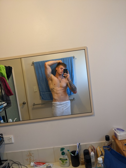 jake.whynot onlyfans leaked picture 2