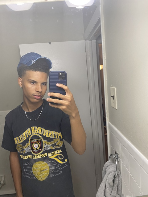 jalencodyyyy onlyfans leaked picture 2