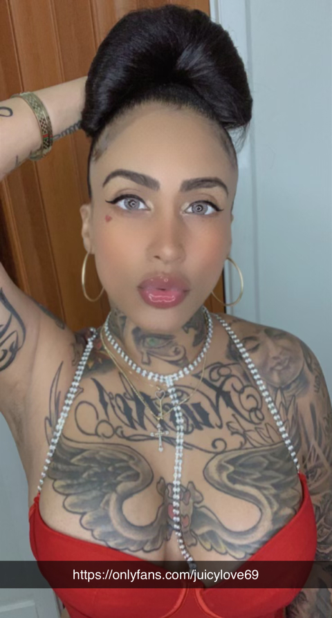 juicylove69 onlyfans leaked picture 2