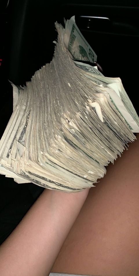 kashthebarbiee onlyfans leaked picture 2