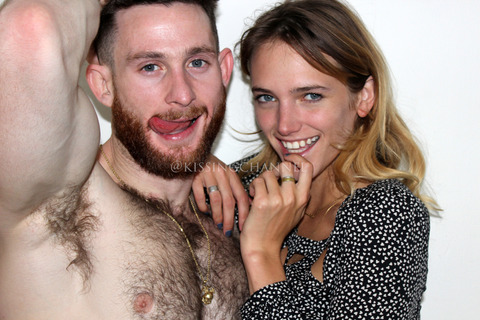 kissingchannel onlyfans leaked picture 2