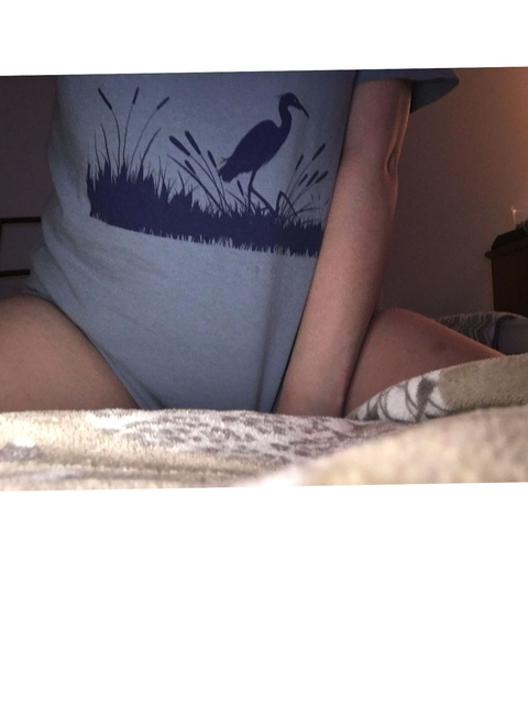leah-marie18 onlyfans leaked picture 2
