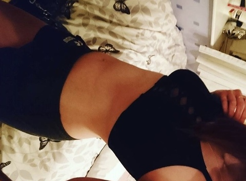 leiighkadey onlyfans leaked picture 2