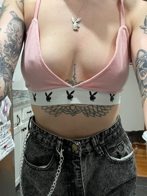 littlegoddessa onlyfans leaked picture 2