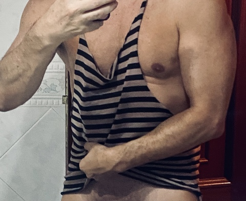 lockedtf1 onlyfans leaked picture 2