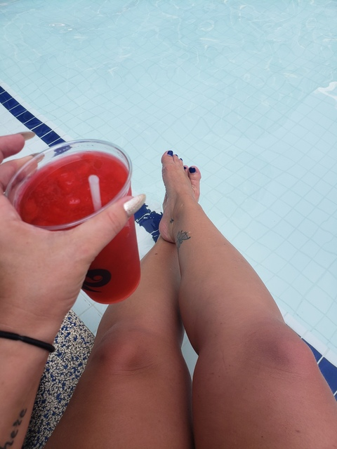 lunanikki onlyfans leaked picture 2