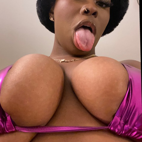 martamajixx onlyfans leaked picture 2