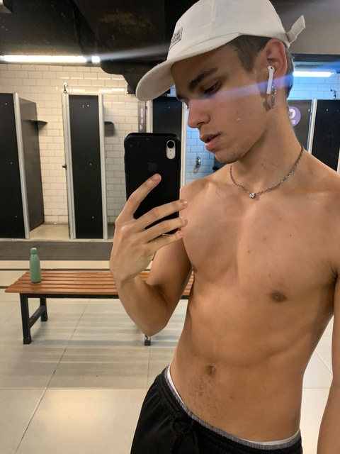 melloton1 onlyfans leaked picture 2