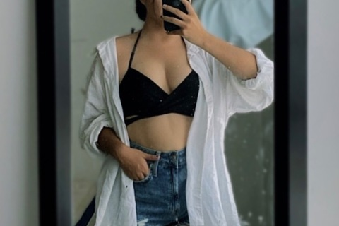 michelle_12 onlyfans leaked picture 2