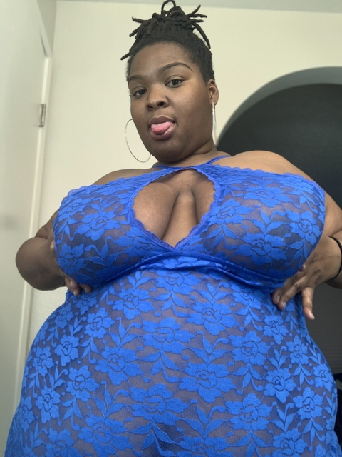 missdeniisee onlyfans leaked picture 2