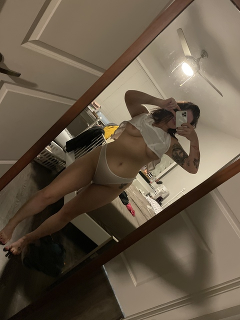 misswhiskersof onlyfans leaked picture 2