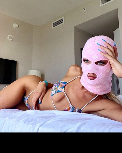 officialskimaskgirl onlyfans leaked picture 2