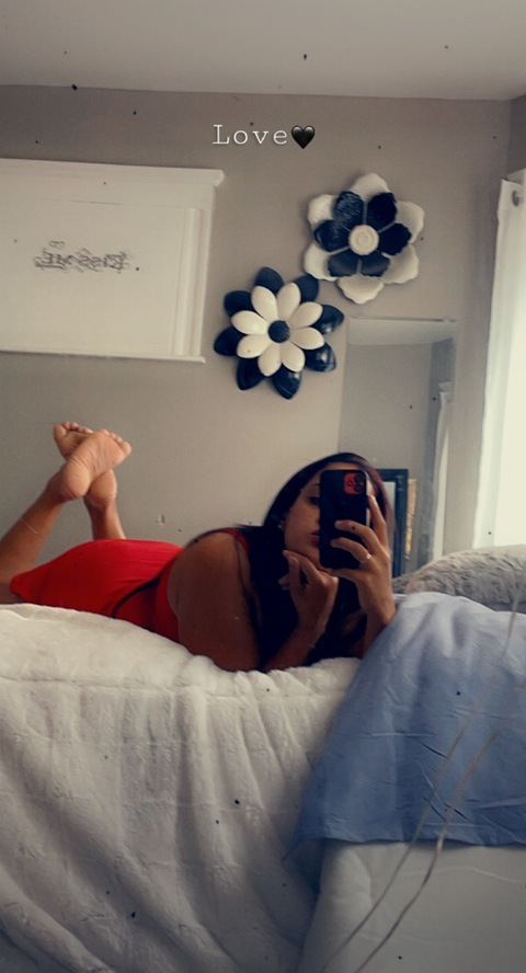 only_me_ashleymarie onlyfans leaked picture 2