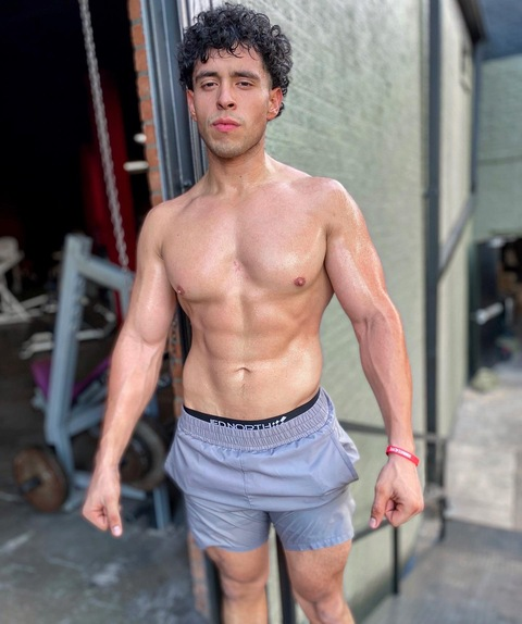 osvaldomireles onlyfans leaked picture 2