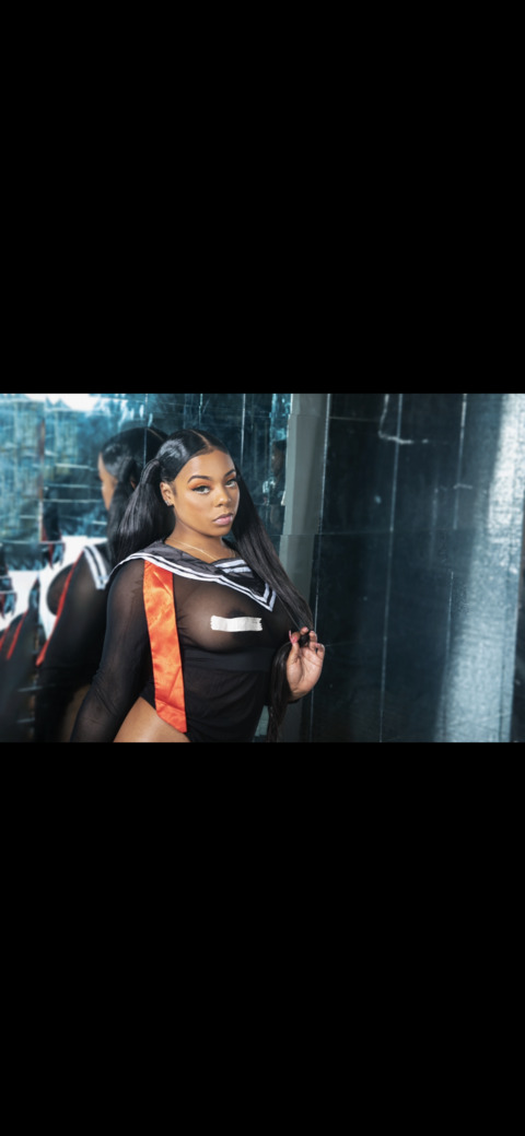 passion52 onlyfans leaked picture 2