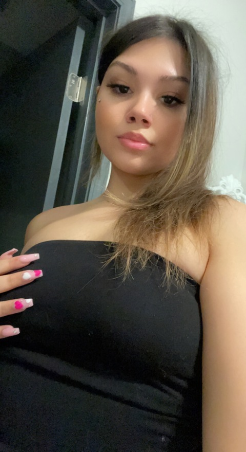 prettyprincez onlyfans leaked picture 2