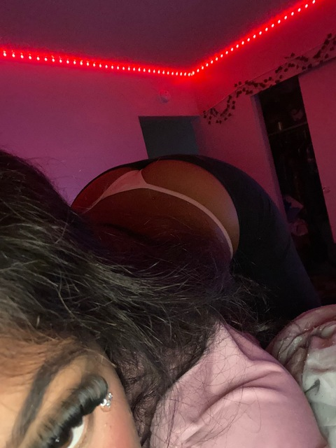 quisqueyana_k onlyfans leaked picture 2