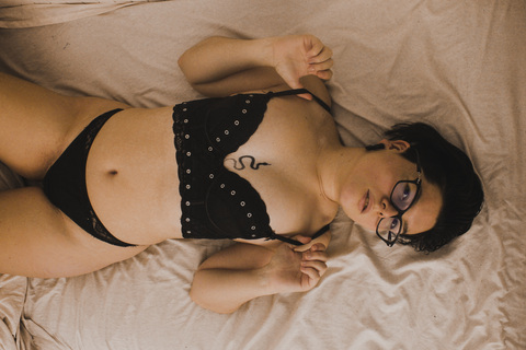 redlotti onlyfans leaked picture 2