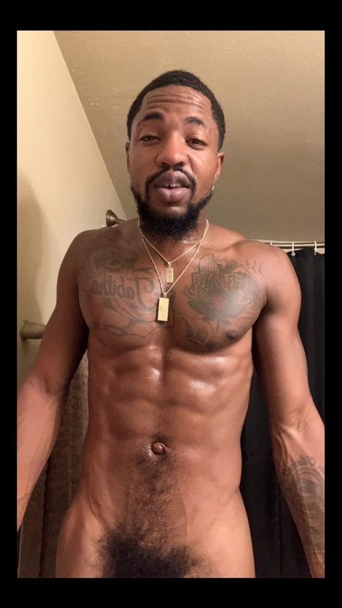 reggiegraves28 onlyfans leaked picture 2