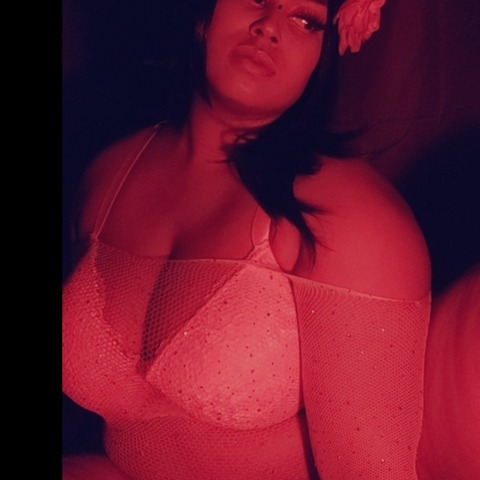 sapphiremlove onlyfans leaked picture 2