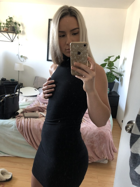 scotti-rae onlyfans leaked picture 2