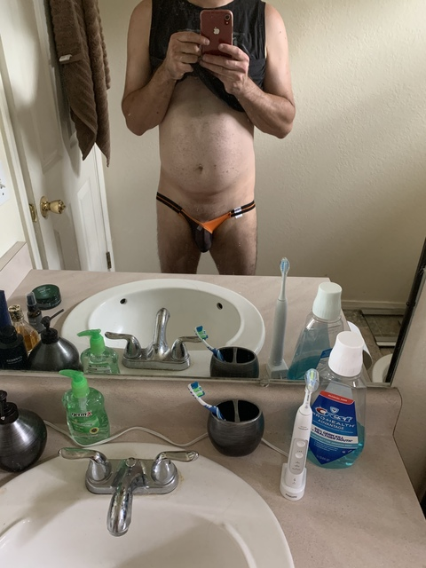 seekingfetish86314 onlyfans leaked picture 2