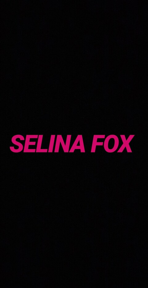 selinafox_official onlyfans leaked picture 2