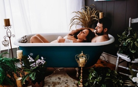 snidegirl onlyfans leaked picture 2